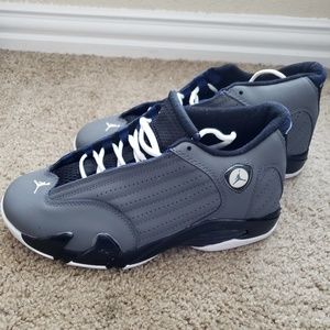 Air Jordan 14 Retro Grey